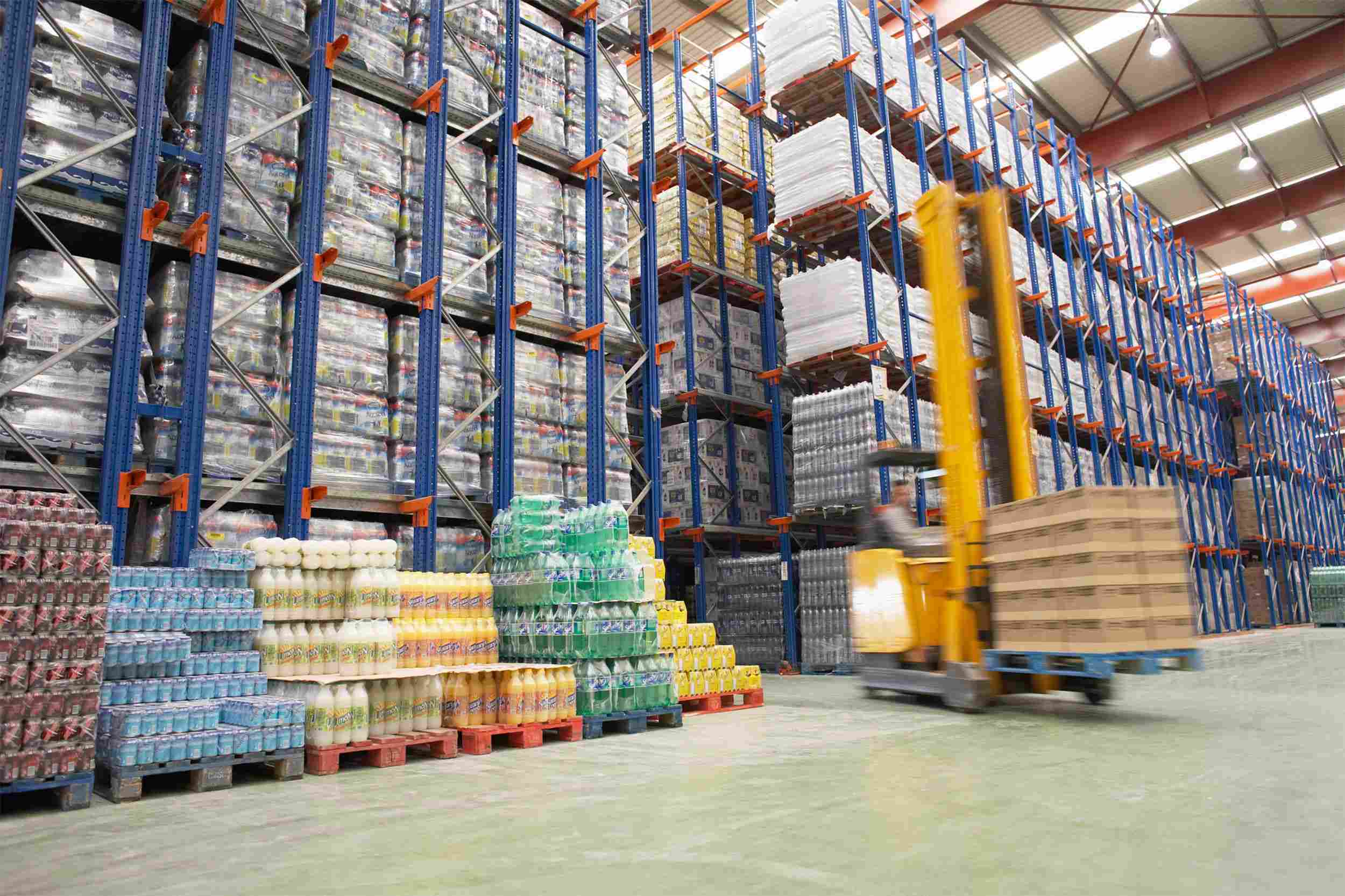 https://balistlogistics.com/wp-content/uploads/2015/09/Warehouse-and-lifter.jpg